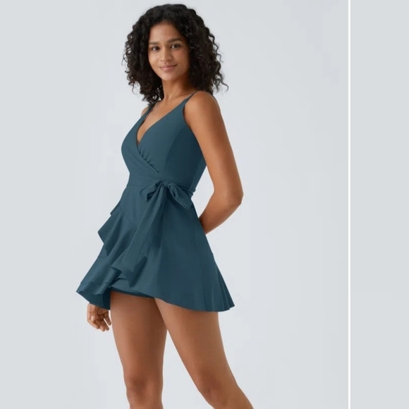 Halara v neck backless adjustable strap ruffle mini dress new xl - Picture 1 of 13